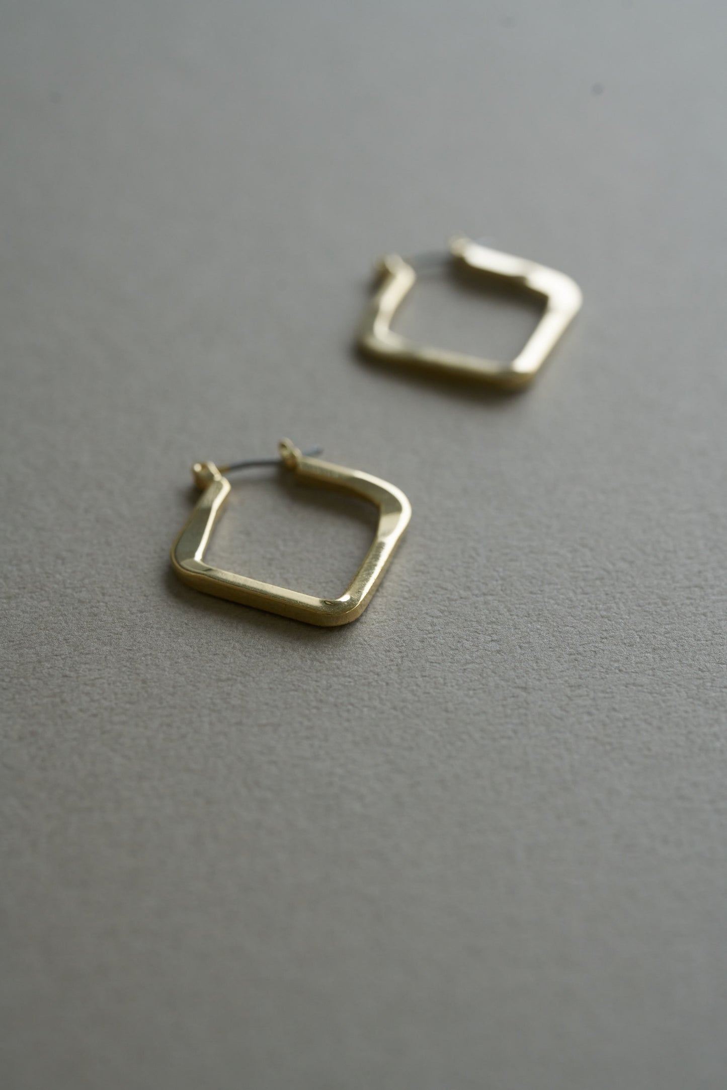 square pierce