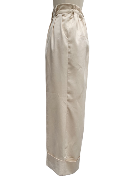 Front tuck pants
