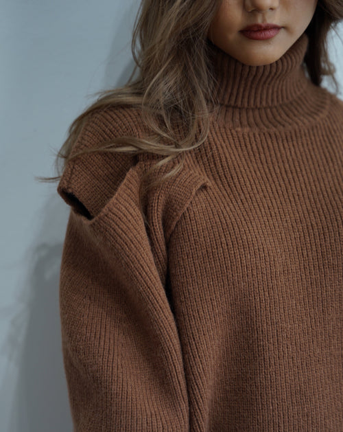 Turtleneck design knit tops