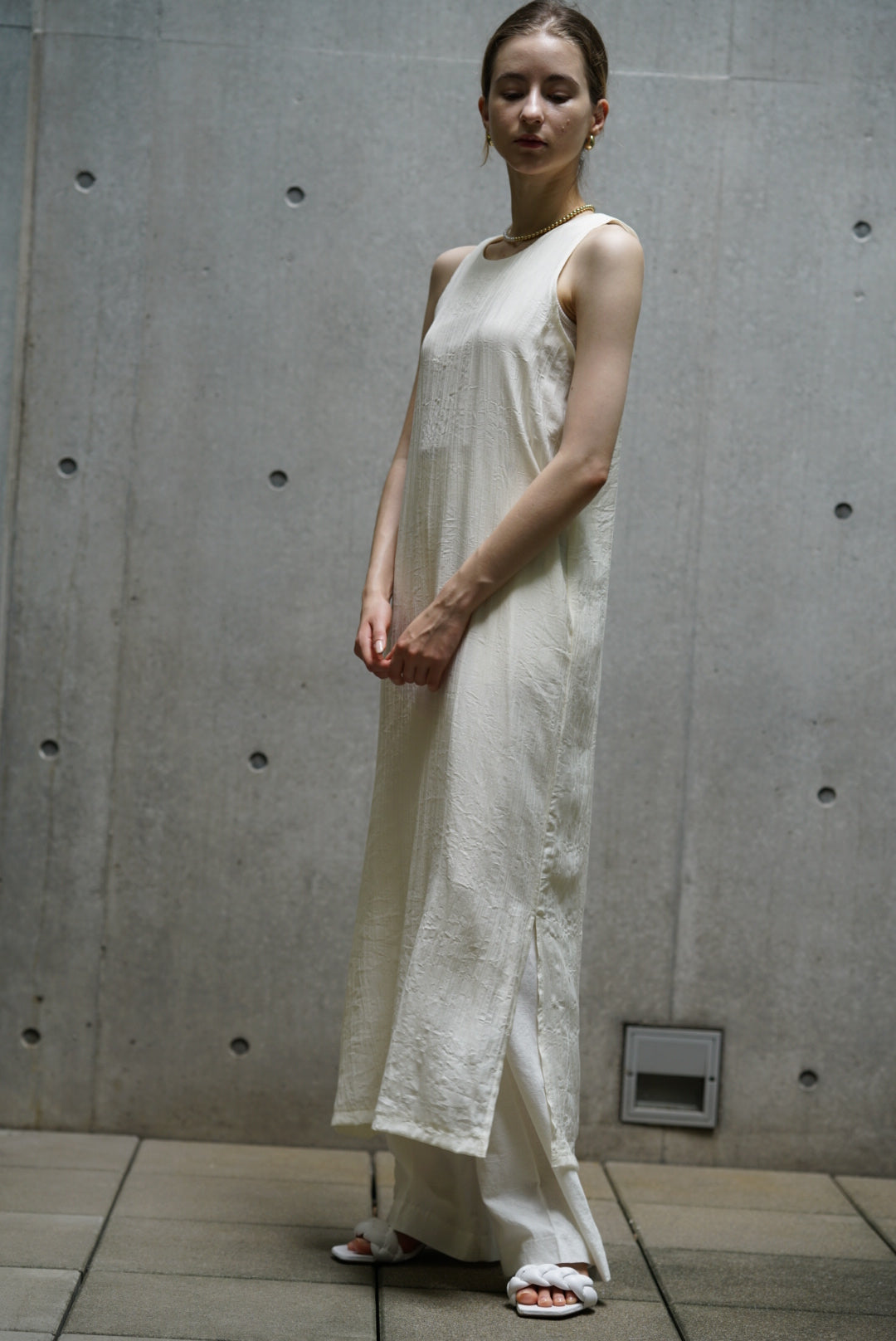 Rayon nosleeve one-piece