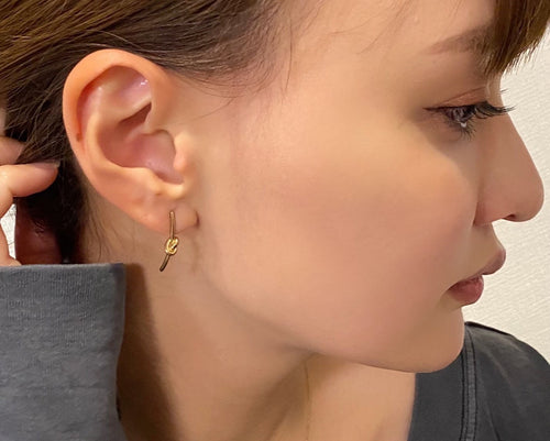 knot line pierce[再入荷]