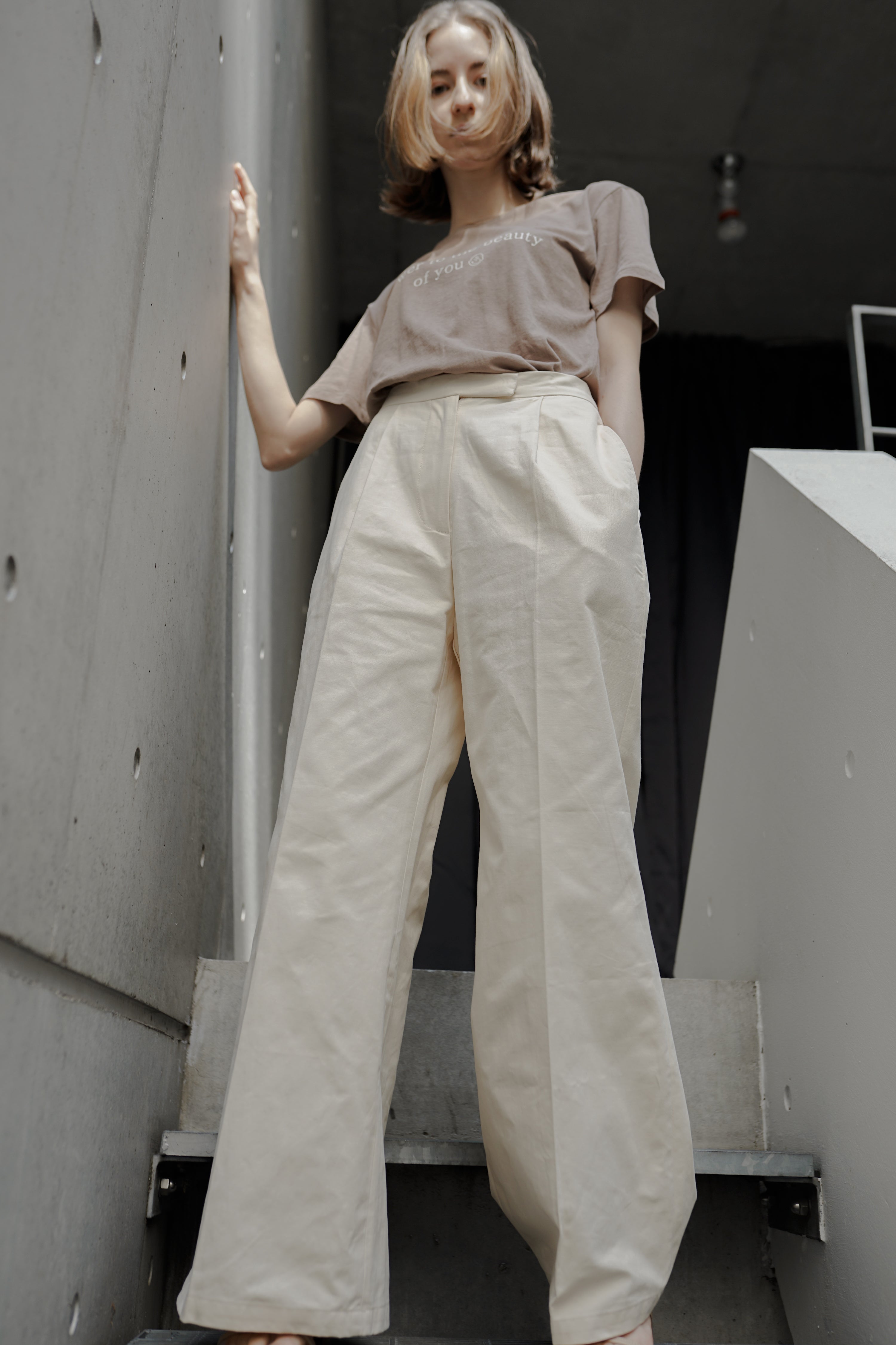 Center press semi wide pants