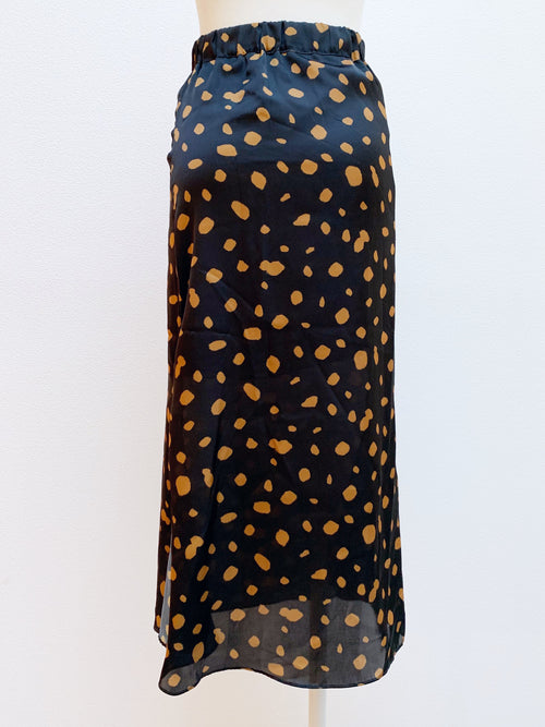 Dalmatian tight skirt