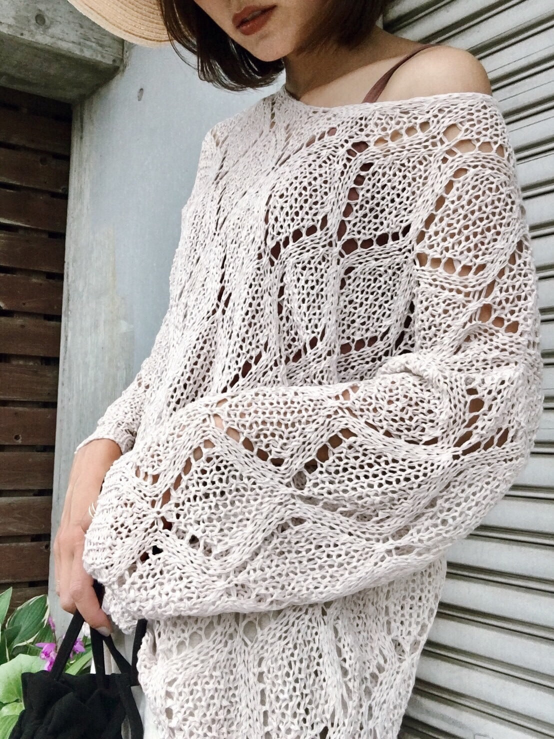 V-neck knit p/o