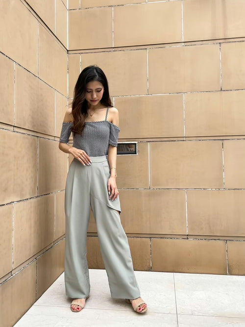 Side ripped wide pants