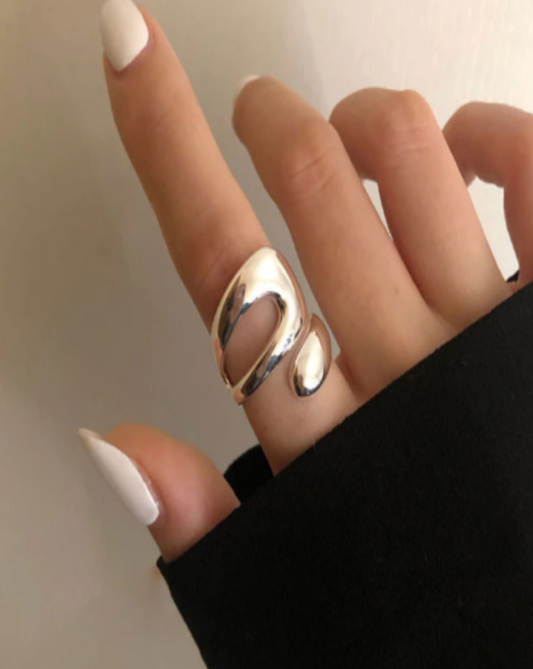 Silver design ring