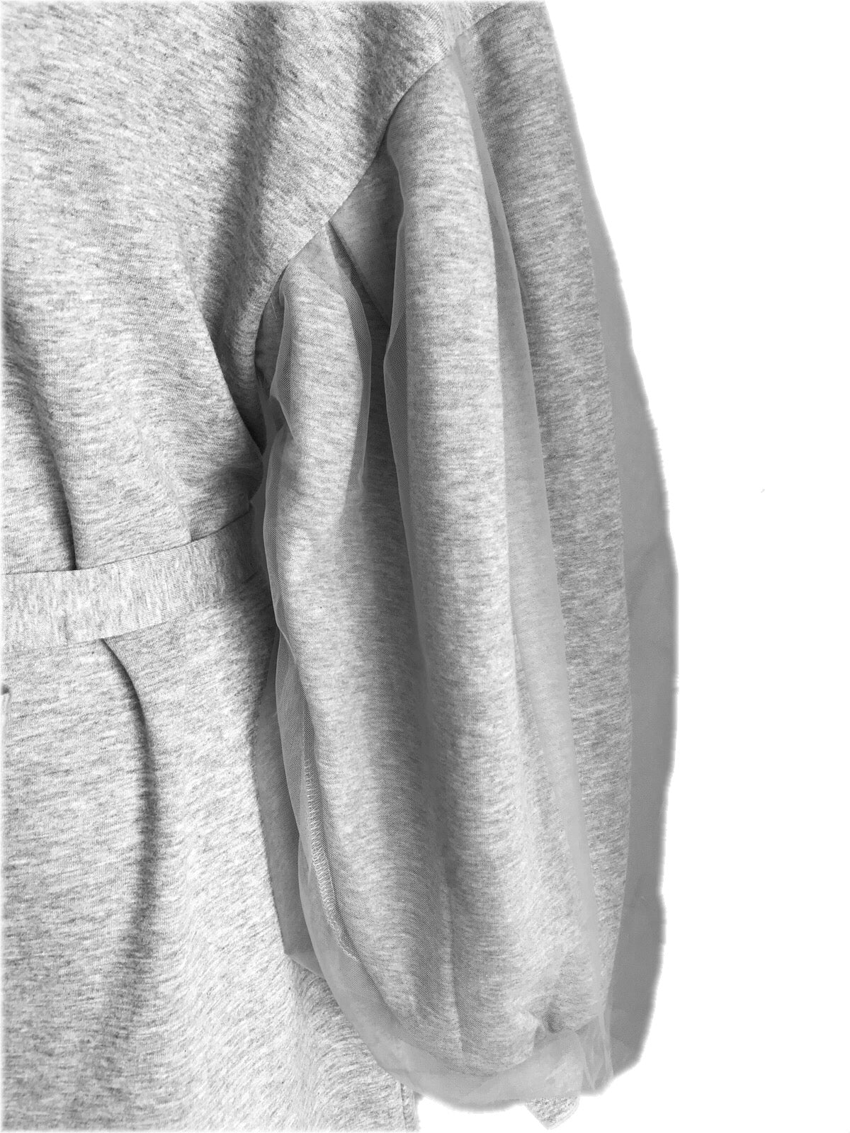 Volume sleeve onepiece [BLACK /GREY]